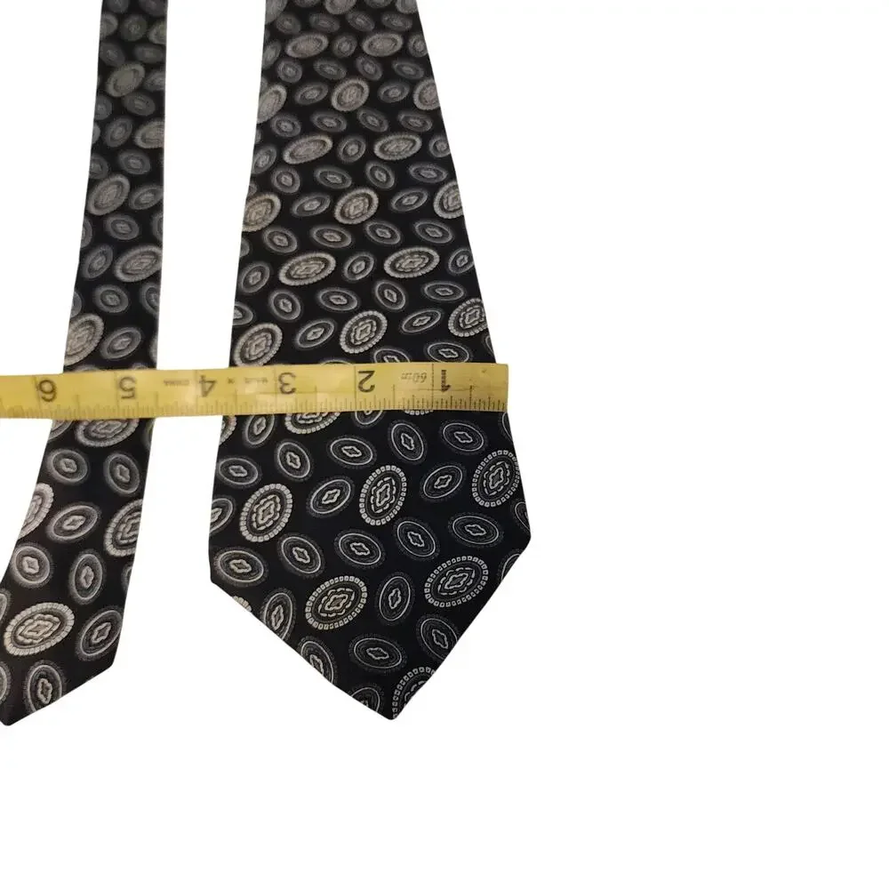 Club Room Silk Tie Mens Blue Geometric Oval Pattern Classic Necktie Handmade USA